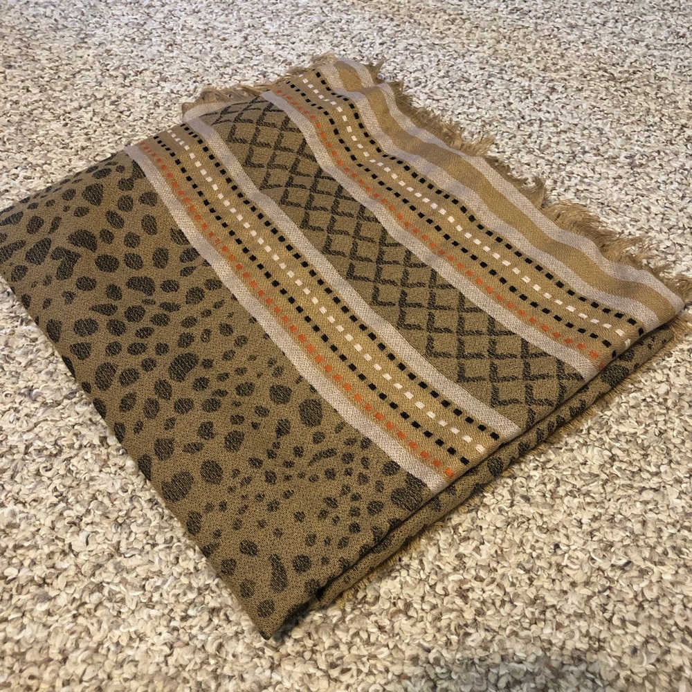 Nordstrom Large Wrap Shawl Scarf Animal Print Lightweight